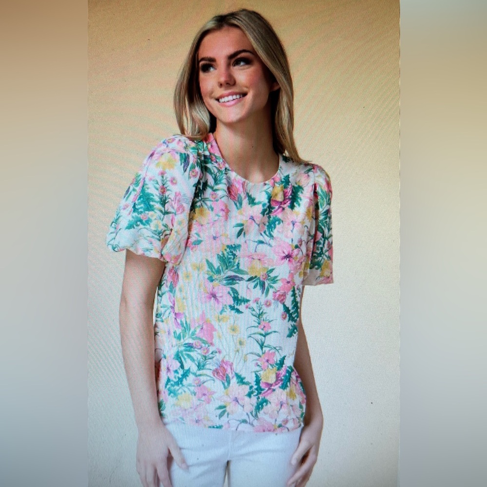 VERSONA FLORAL PUFF SHORT SLEEVE BLOUSE SIZE LARGE NWT! - Picture 1 of 5